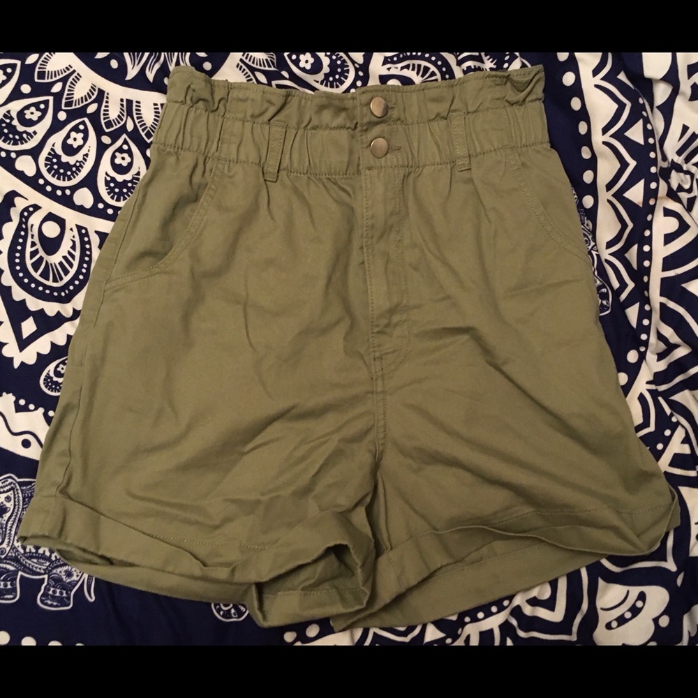 High Waisted Green H&M Shorts